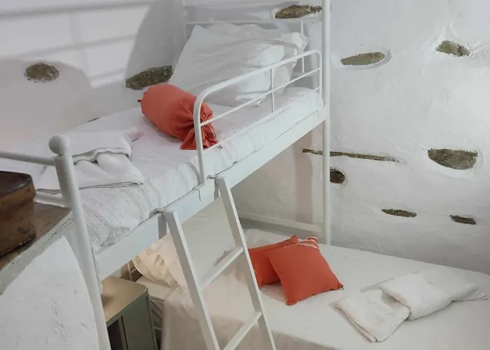 Karastamati΄s Tower House Ándros