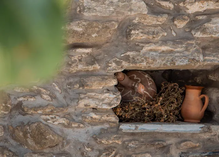 Karastamati΄s Tower House Ándros