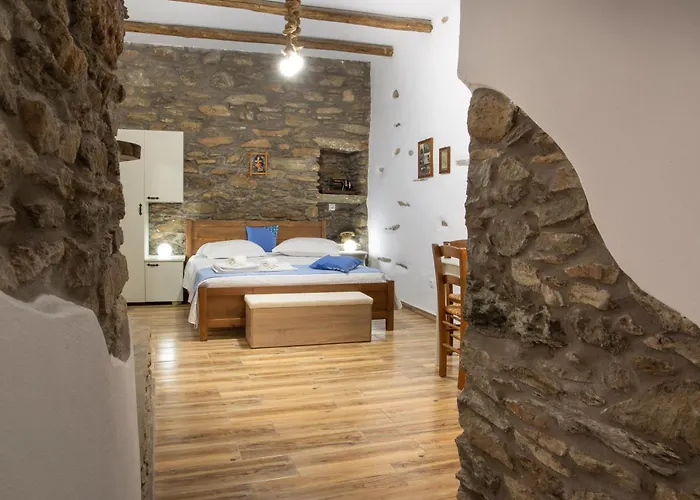 Karastamati΄s Tower House Casa de Férias