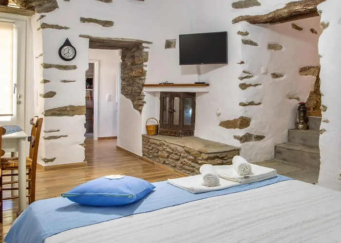 Karastamati΄s Tower House * Ándros